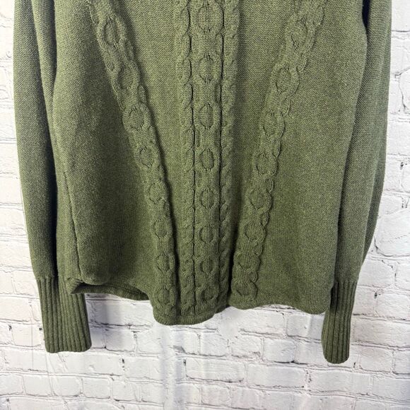 SOLD -Do NOT PURCHASELL Bean Cable Knit Cotton Turtleneck Sweater Size M - Picture 3 of 6